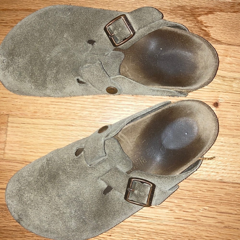 Birkenstock slippers size 38 :)
